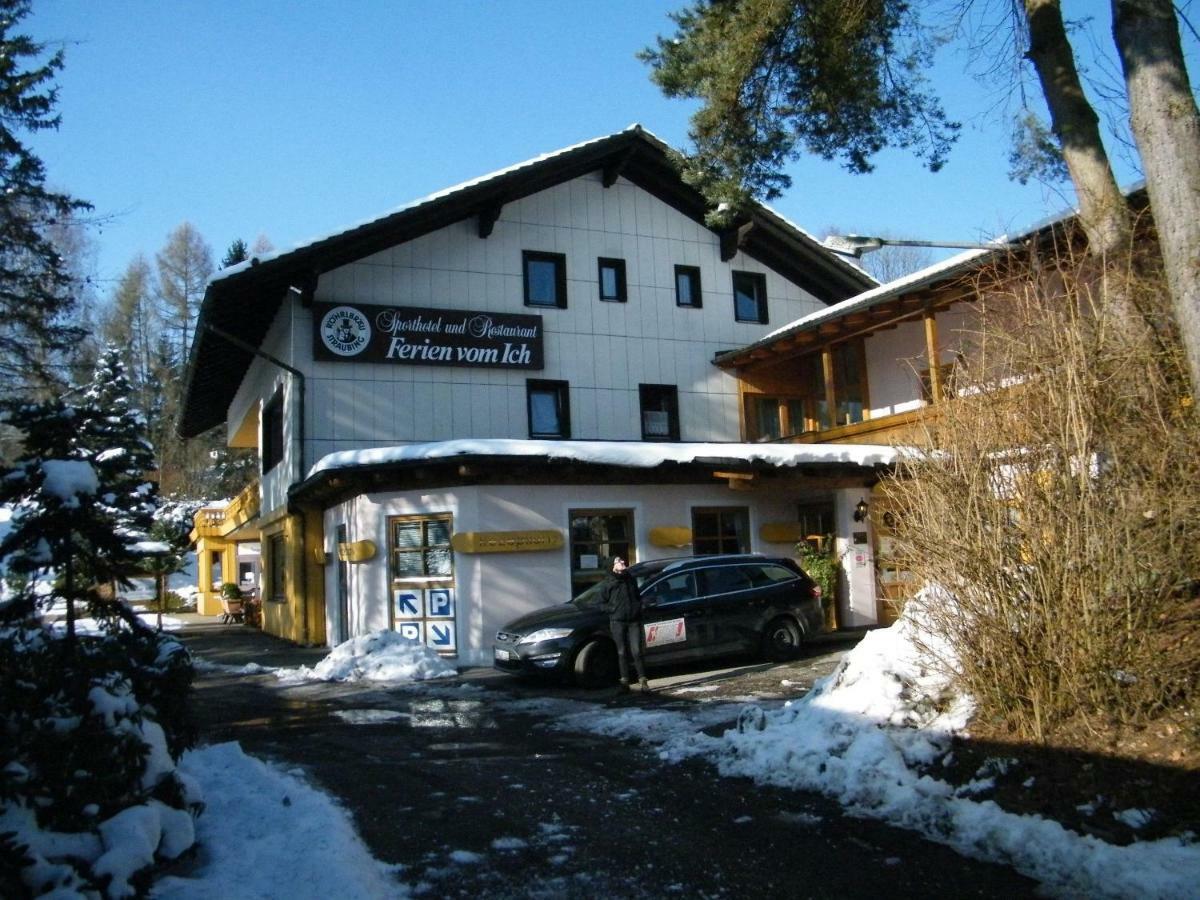 Ferien Vom Ich, Bayerischer Wald, Hotel & Restaurant Neukirchen  Buitenkant foto